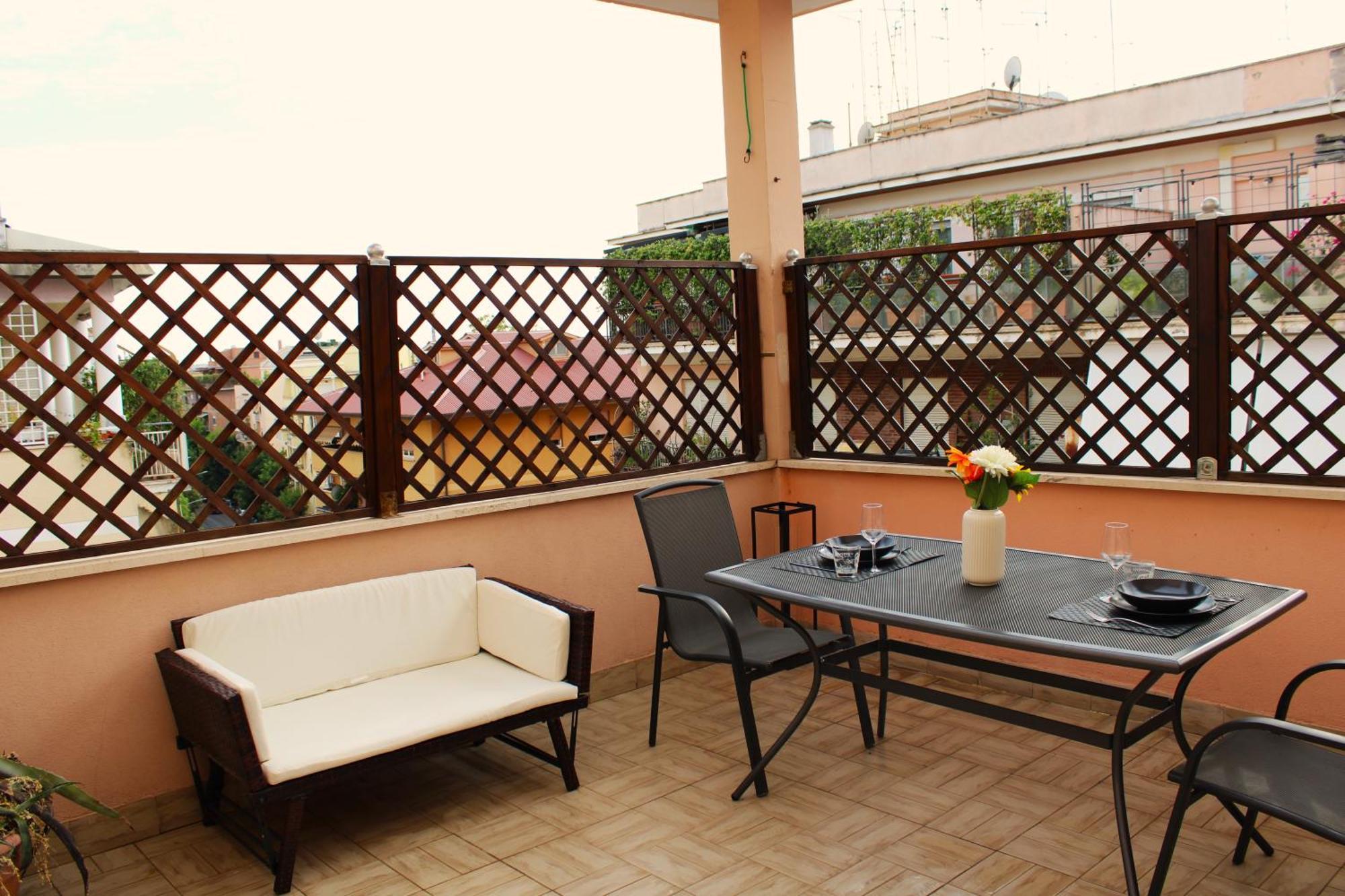 Attico Con Terrazza Balduina * Rom